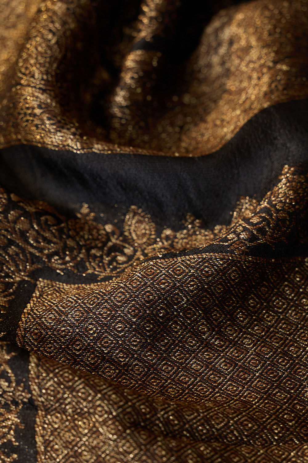 Black Woven Design Pure Viscose Saree image number null