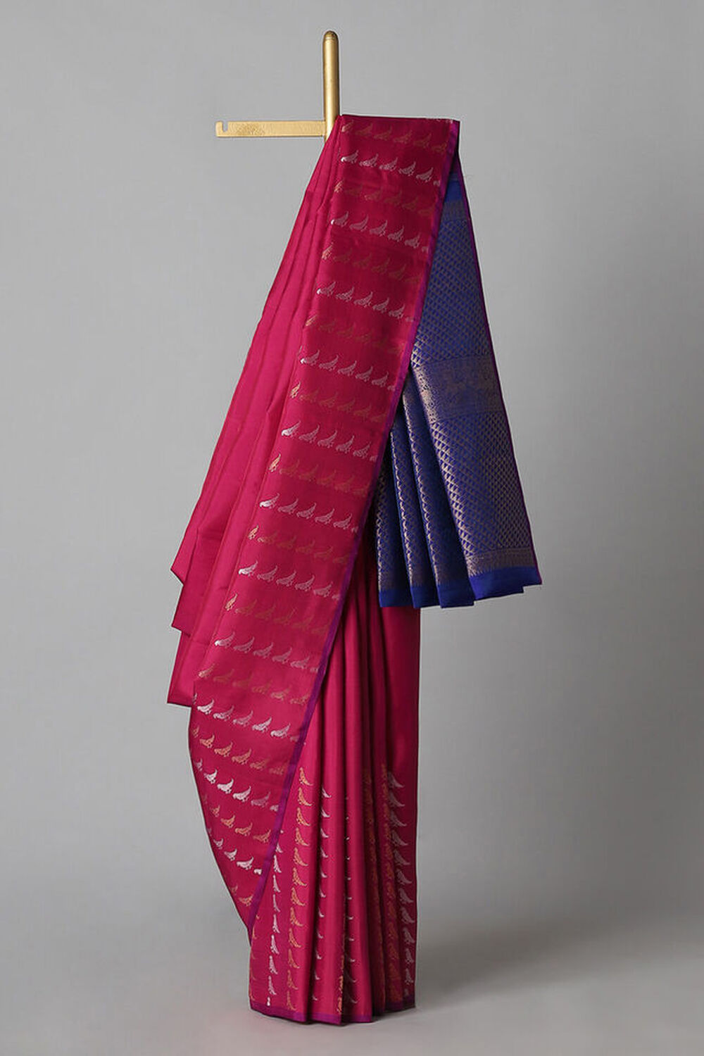 Red Woven Pure Silk Kanjivaram Saree image number null