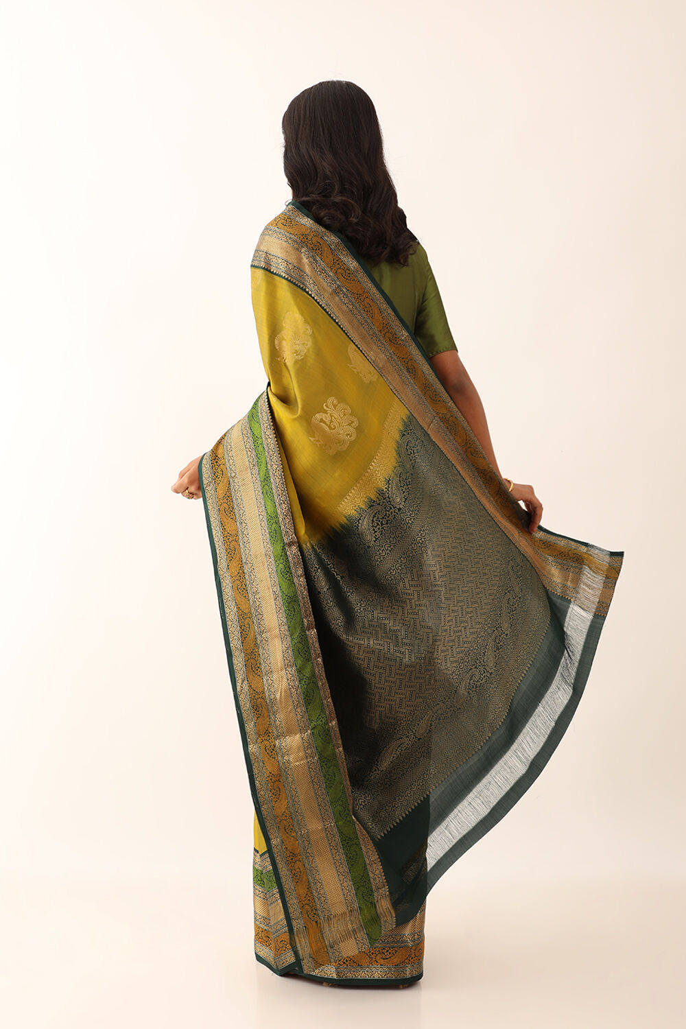 Green Pure Silk Woven South Saree image number null