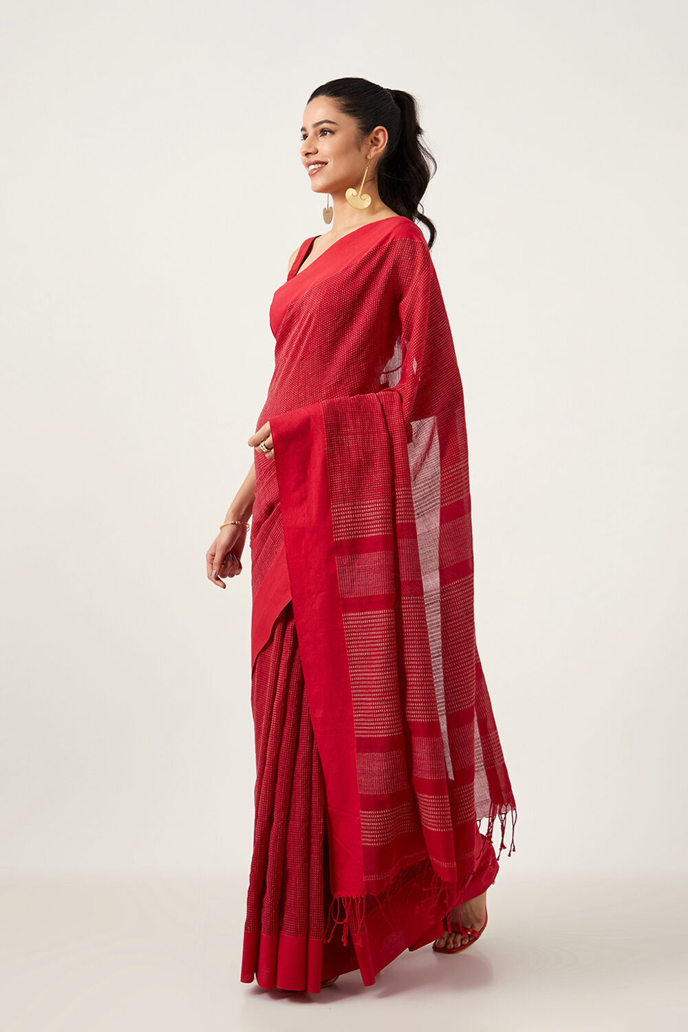 Red Pure Cotton Bengal Saree image number null