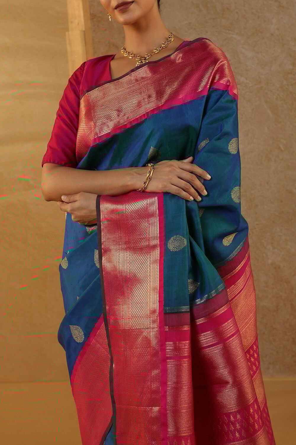 Dark Green Pure Silk Woven Kanjivaram Saree image number null