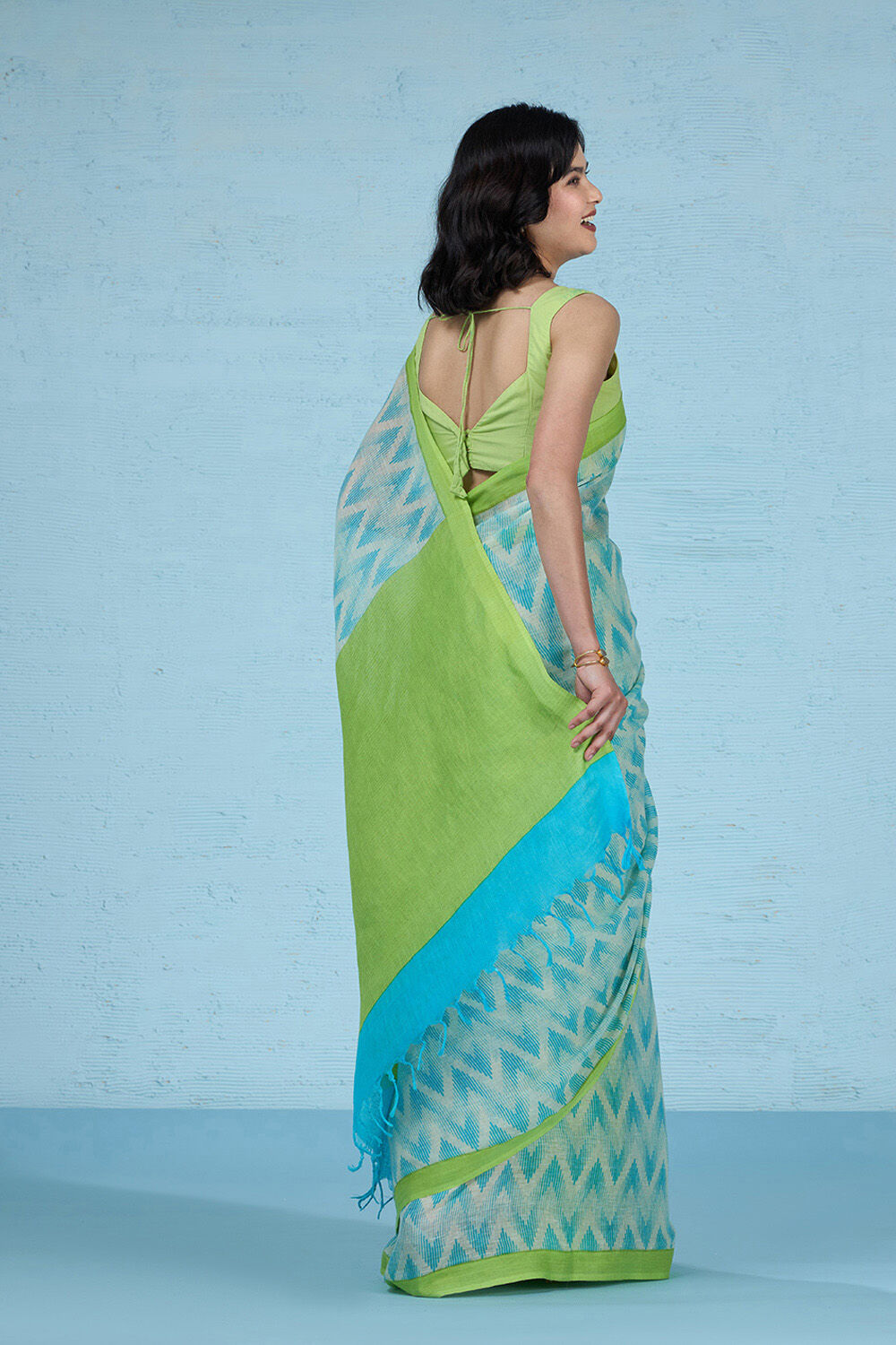 Blue Screen Printed Pure Linen Saree image number null