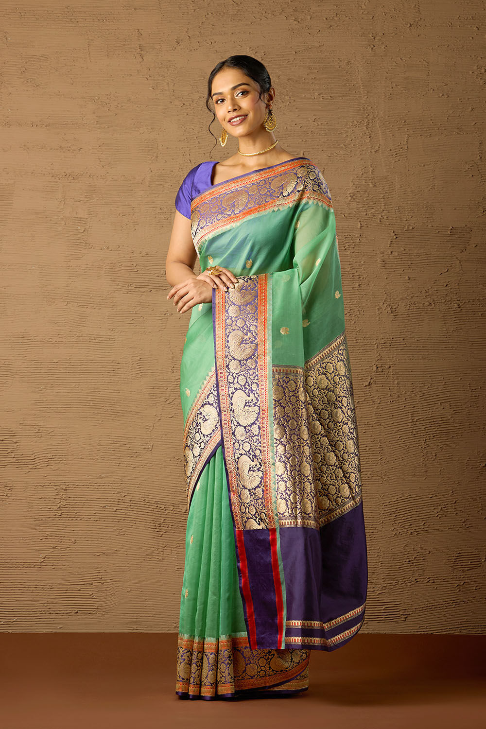 Green Pure Silk Organza Kadwa Banarasi Saree image number null
