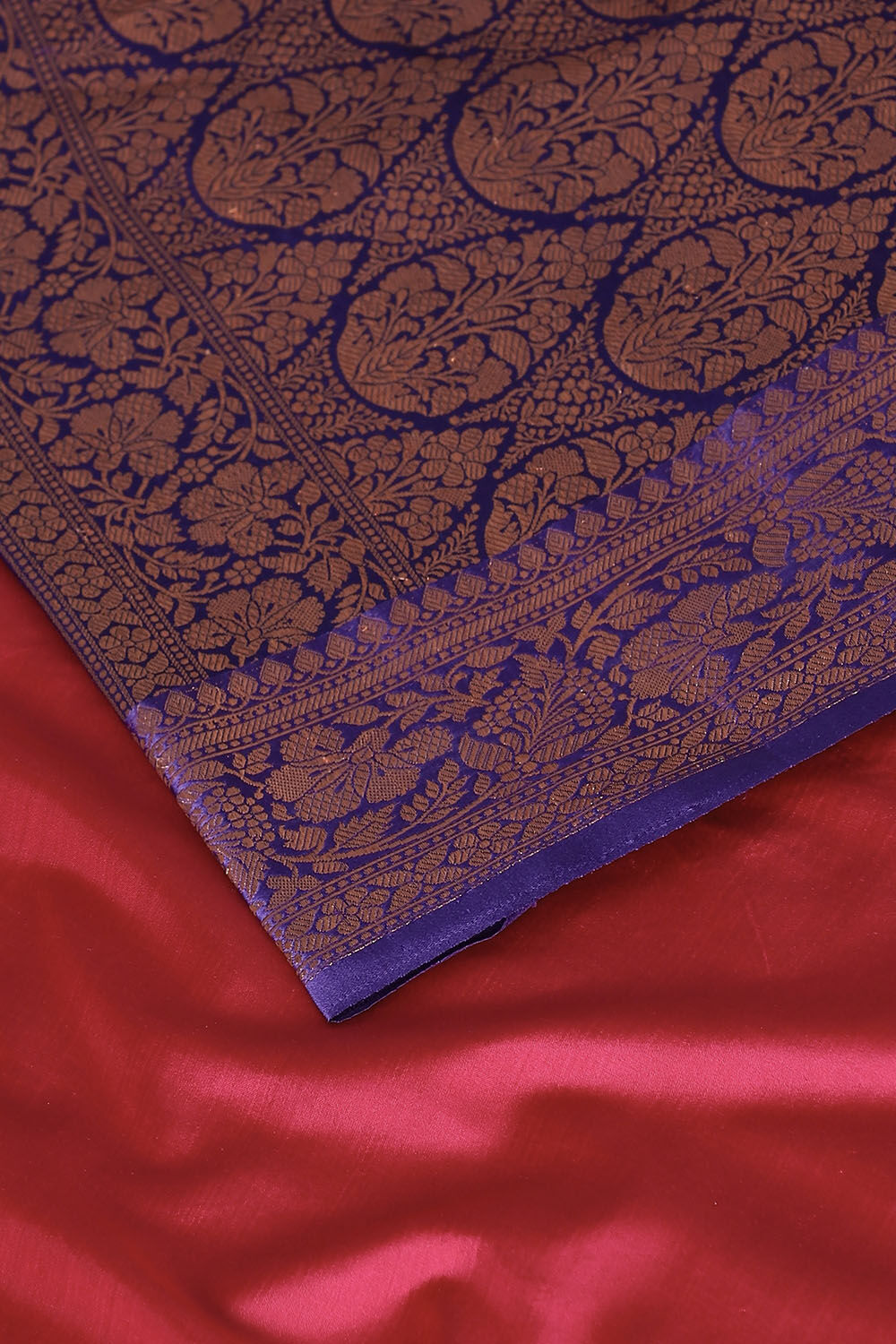 Dark Pink Pure Silk Banarasi Saree image number null