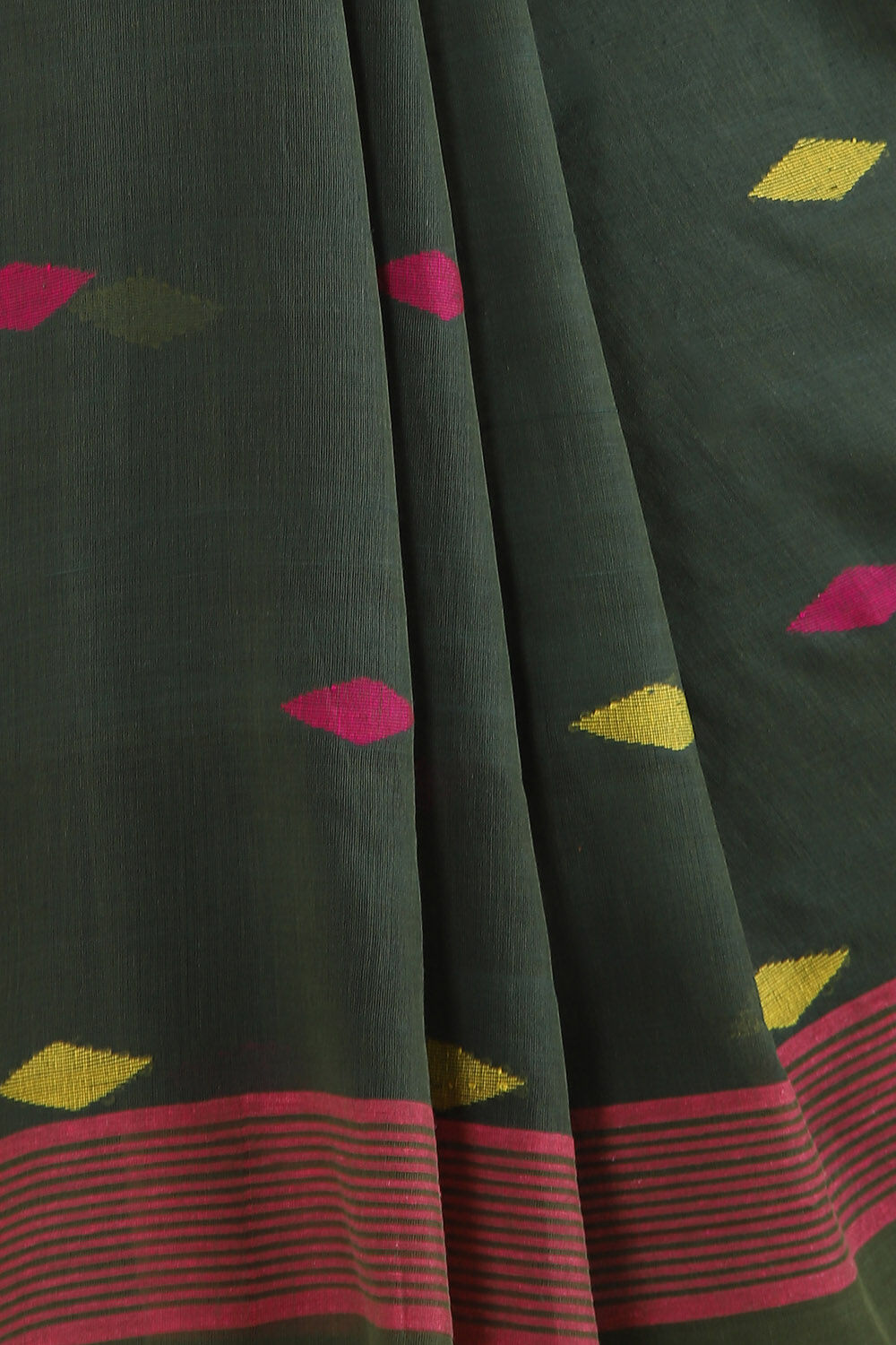 Dark Green Pure Cotton Jamdani Saree image number null