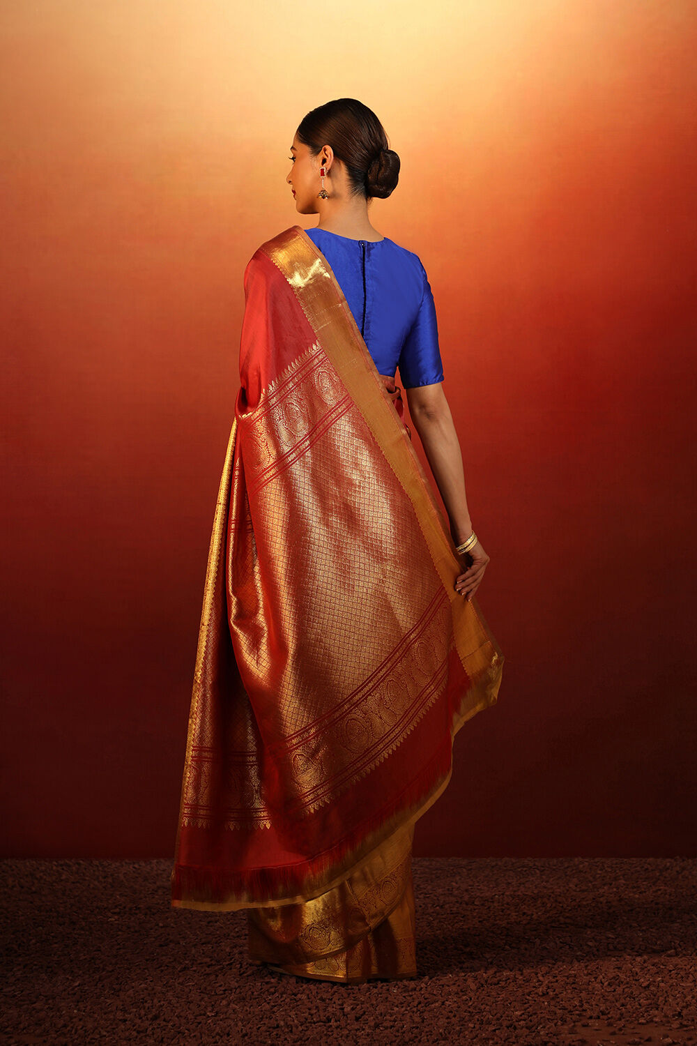 Red Woven Pure Silk Kanjivaram Saree image number null