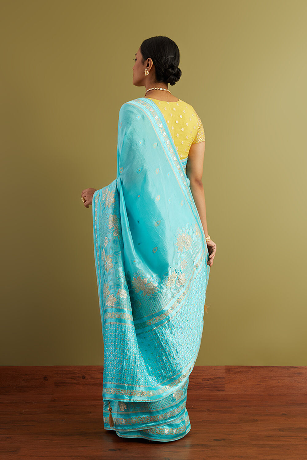 Blue Woven Viscose Luxe Saree image number null