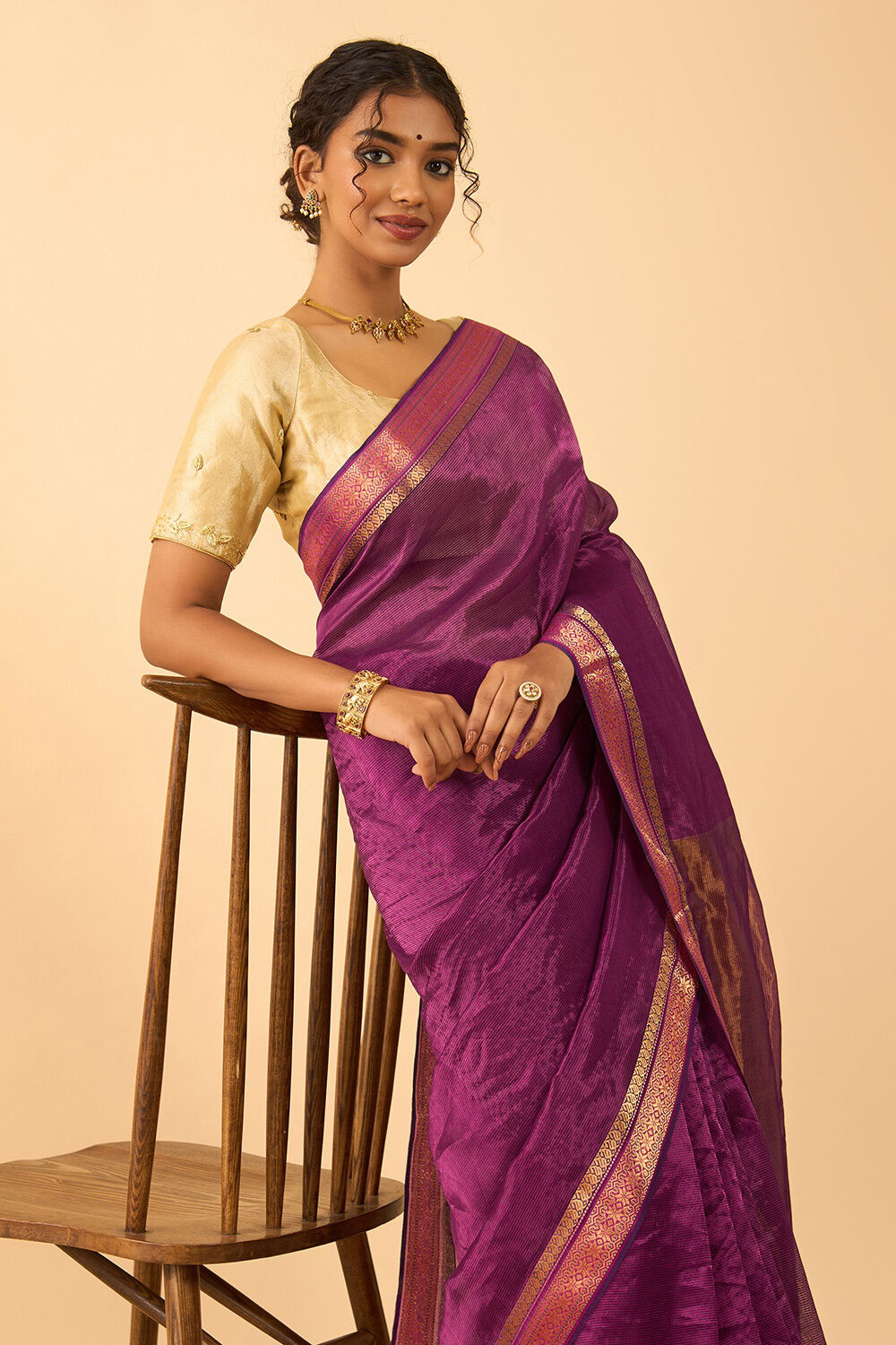 Pink Woven Pure Silk Tissue Maheshwar Saree image number null