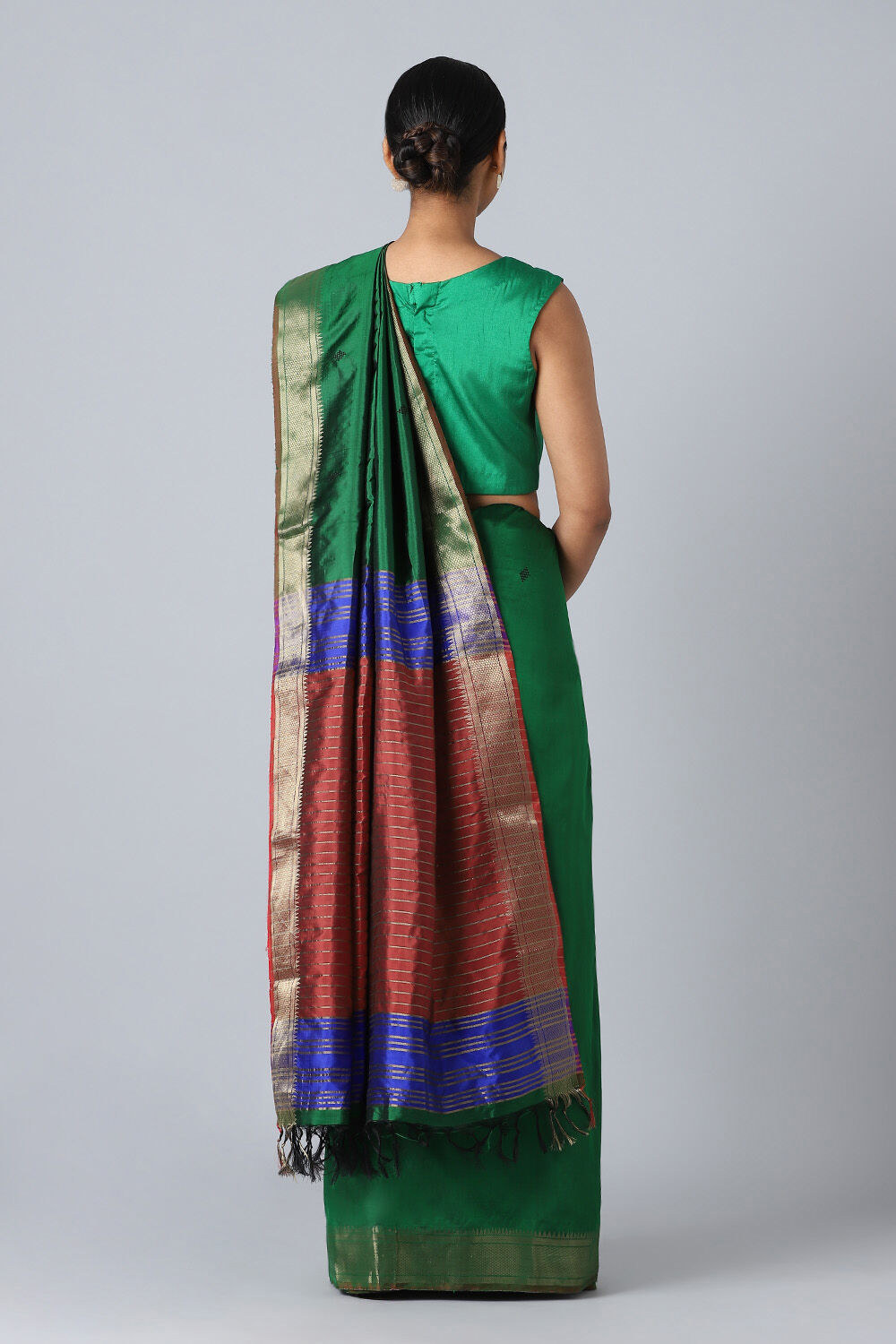Green Pure Silk Extra Weft Saree image number null