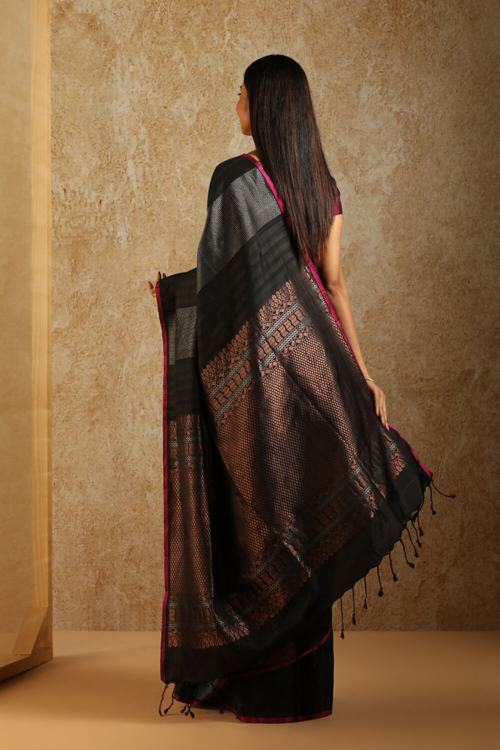 Black South Pure Silk Woven Saree image number null
