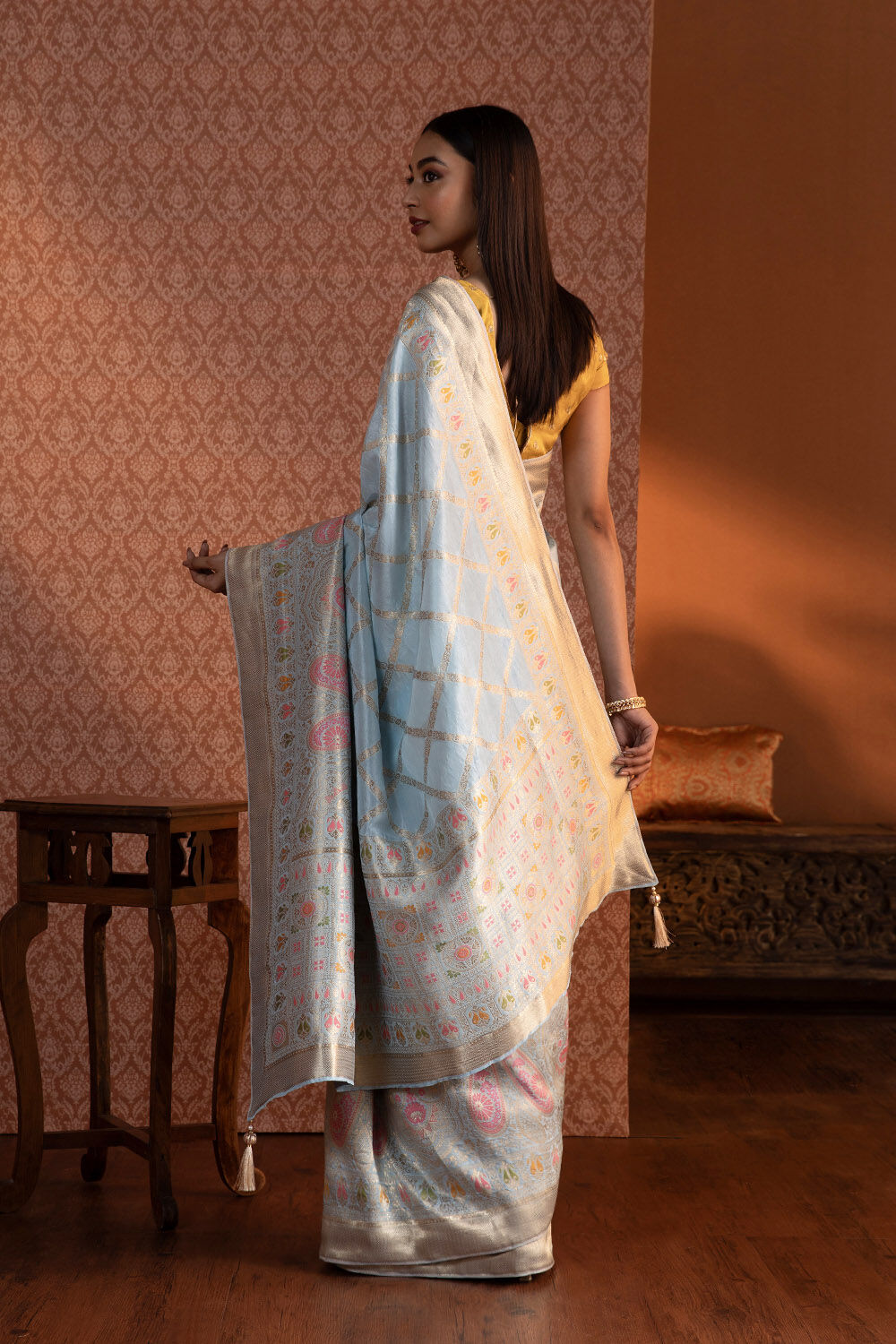 Blue Woven Luxe Saree image number null