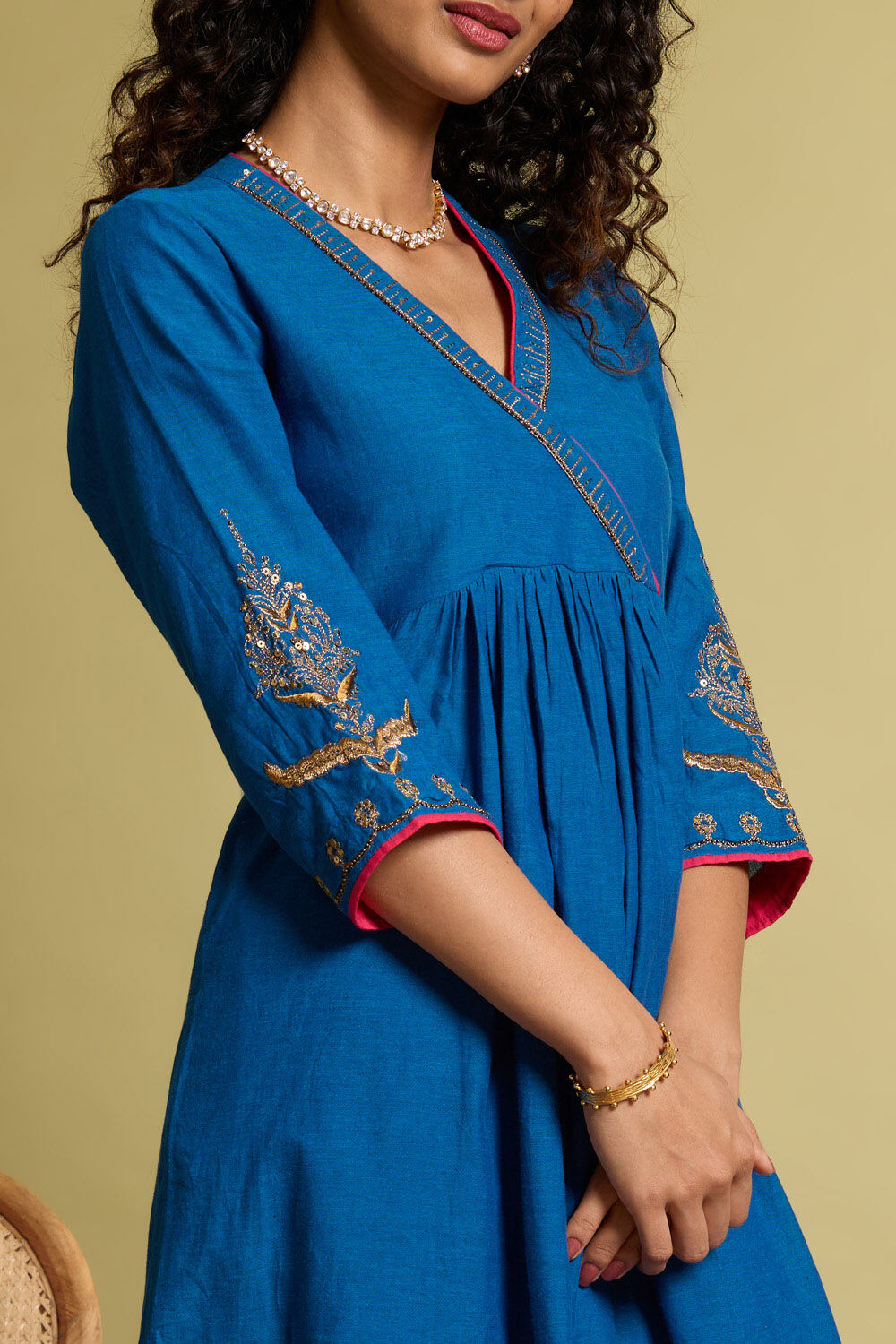 Blue Embroidered Pure Cotton Kurta image number null