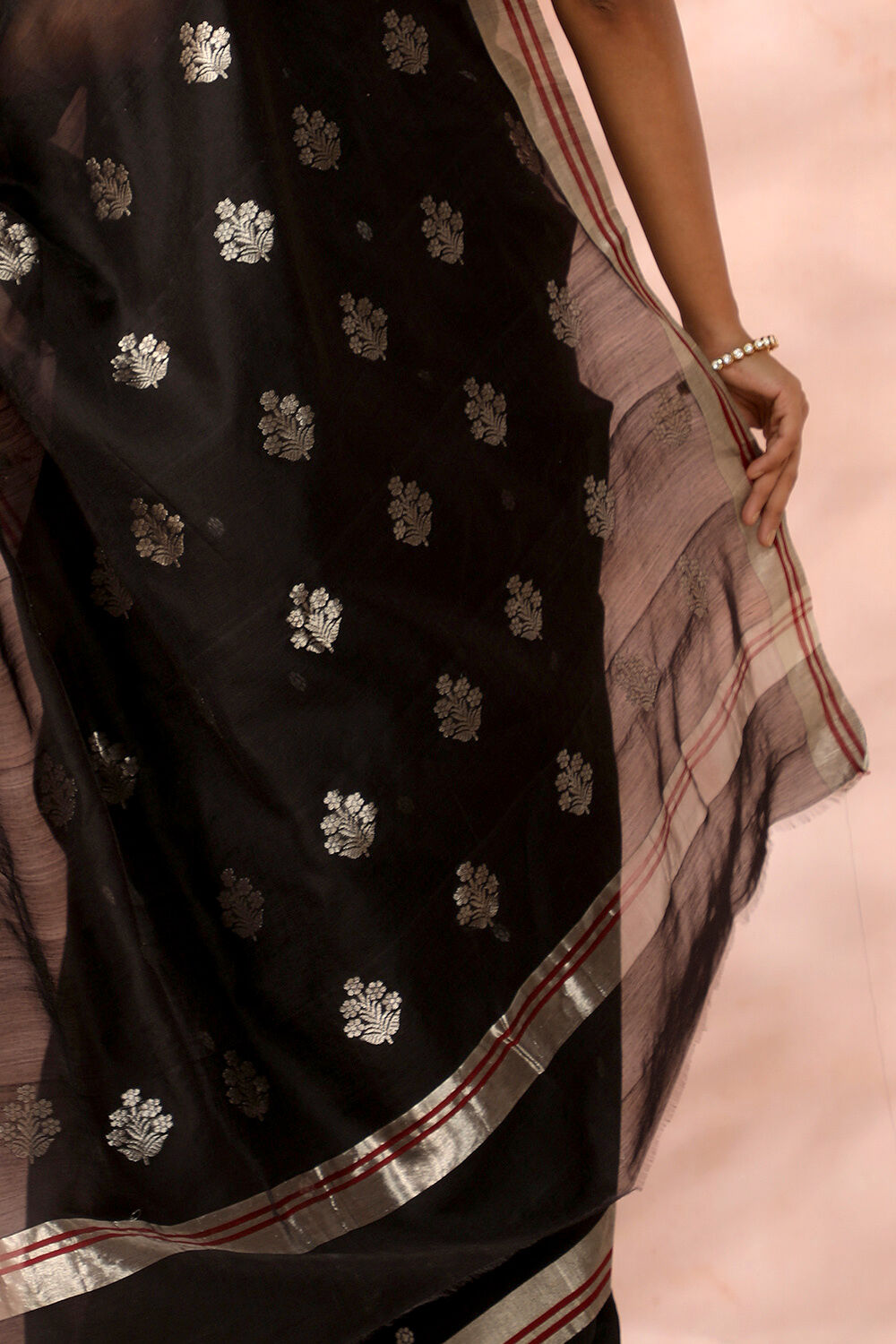 Black Chanderi Pure Silk Cotton Woven Saree image number null