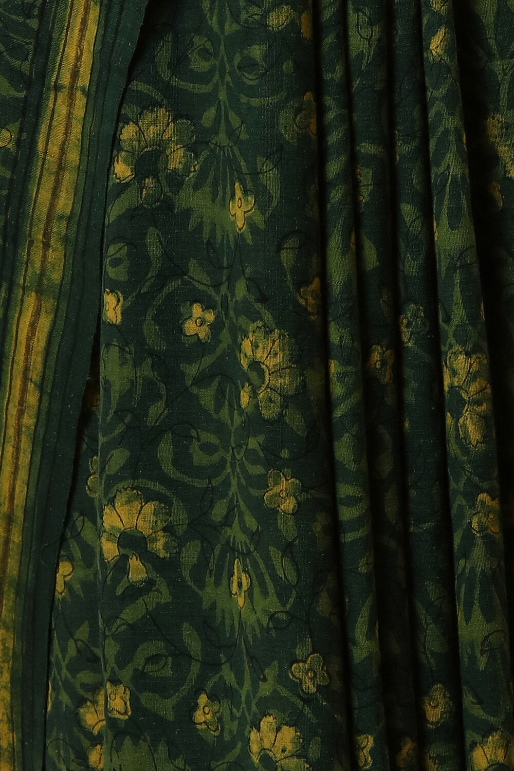 Green Pure Khadi Cotton Dabu Printed Saree image number null