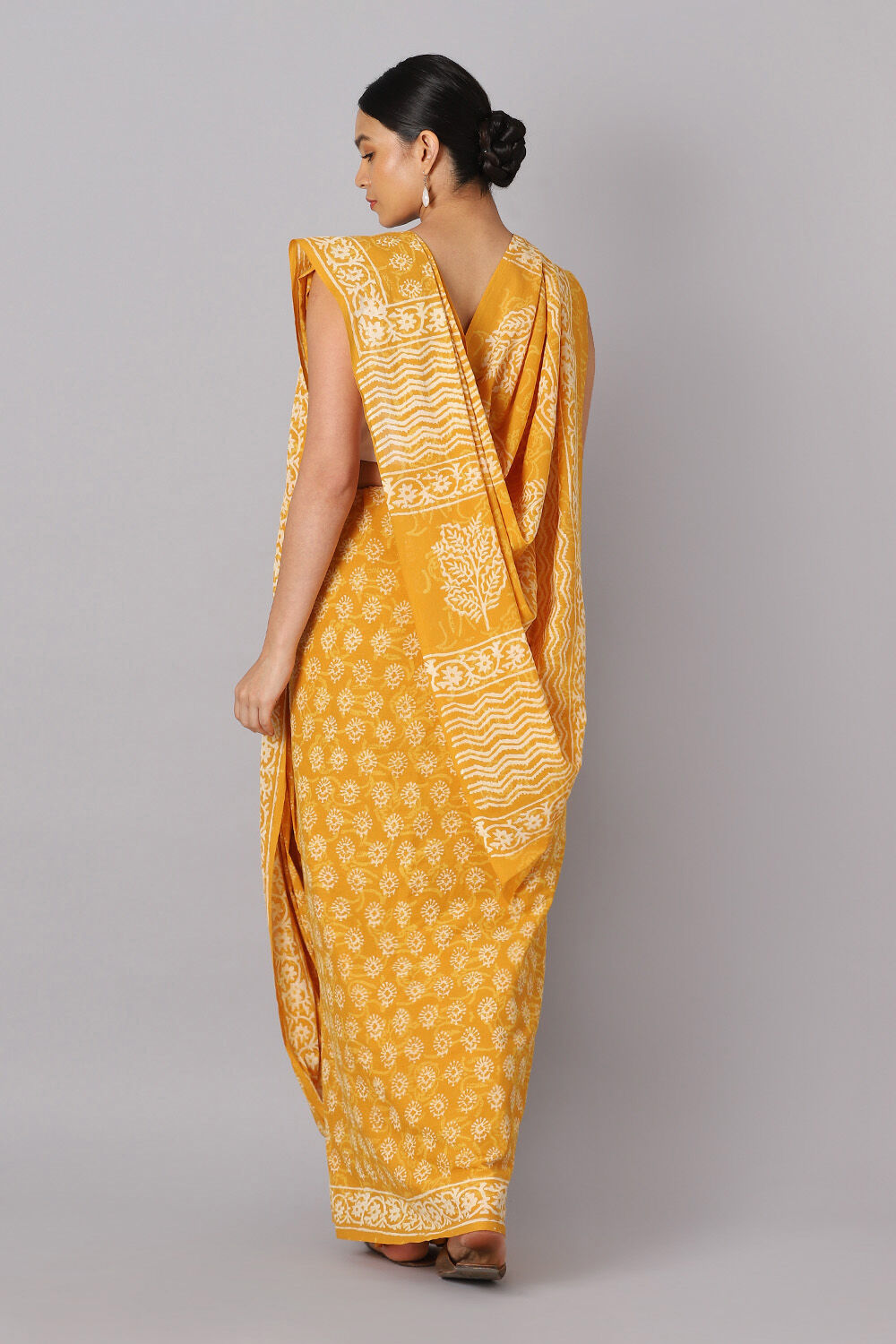 Yellow Pure Cotton Hand Printed Saree image number null