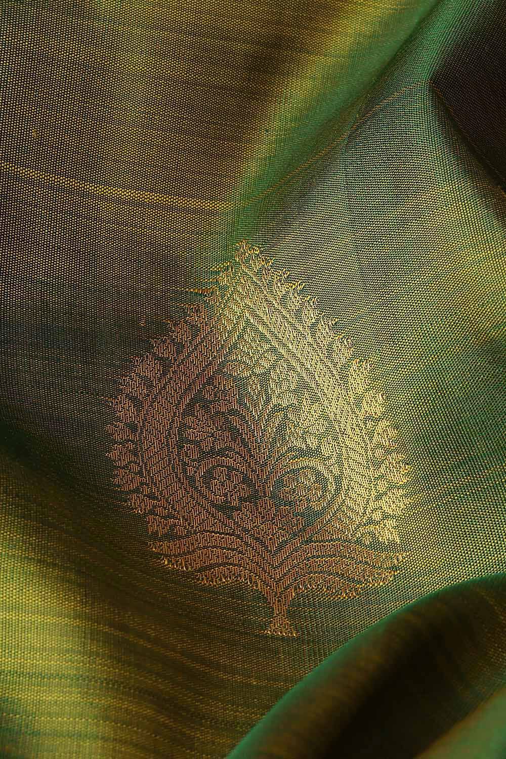 Dark Green Pure Silk Kanjivaram Saree image number null