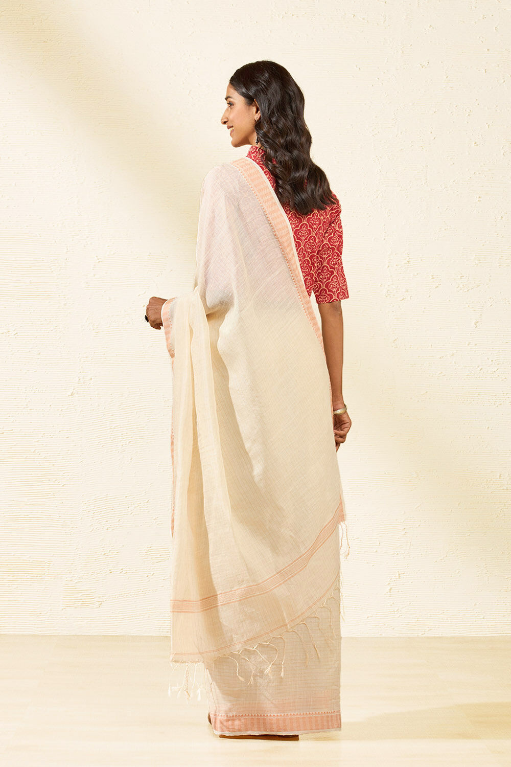 Off White Woven Pure Silk Cotton Bengal Saree image number null