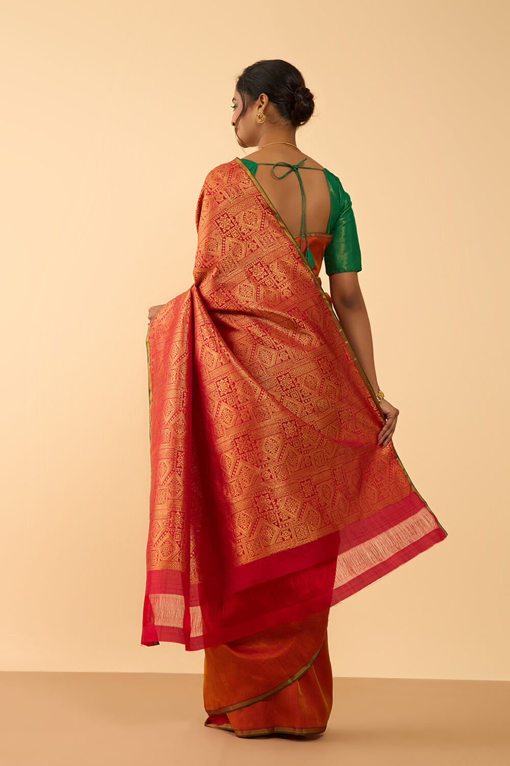 Red Pure Silk Woven Kanjivaram Saree image number null