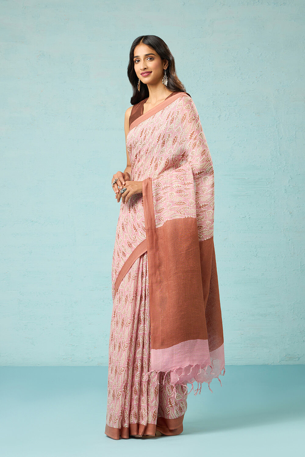 Pink Screen Printed Pure Linen Saree image number null