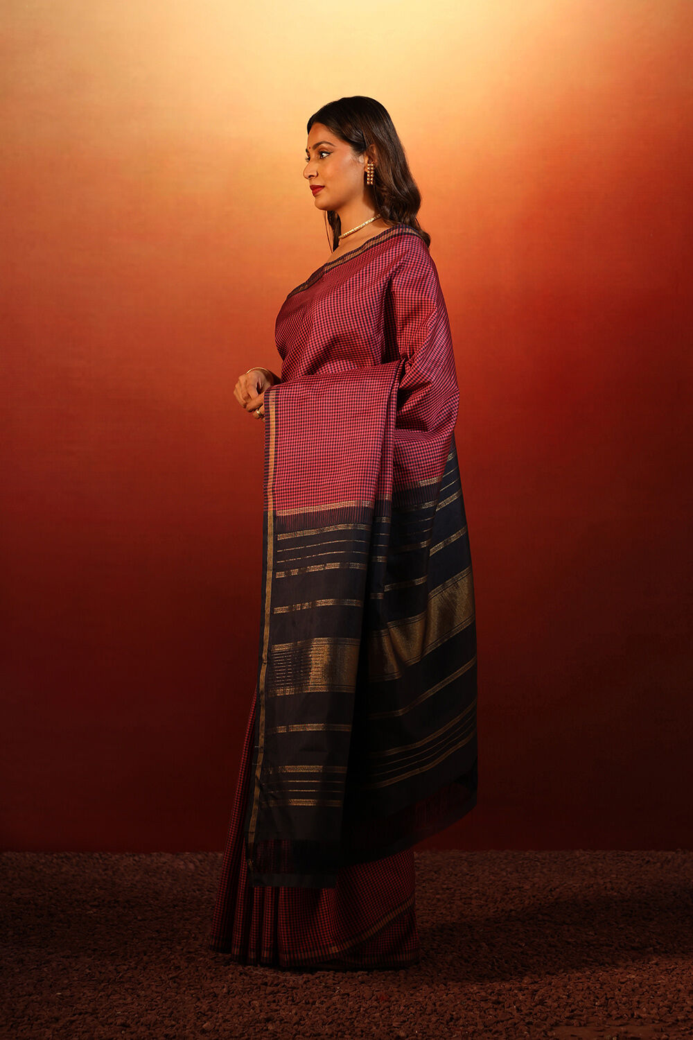 Pink Pure Silk Woven Kanjivaram Saree image number null