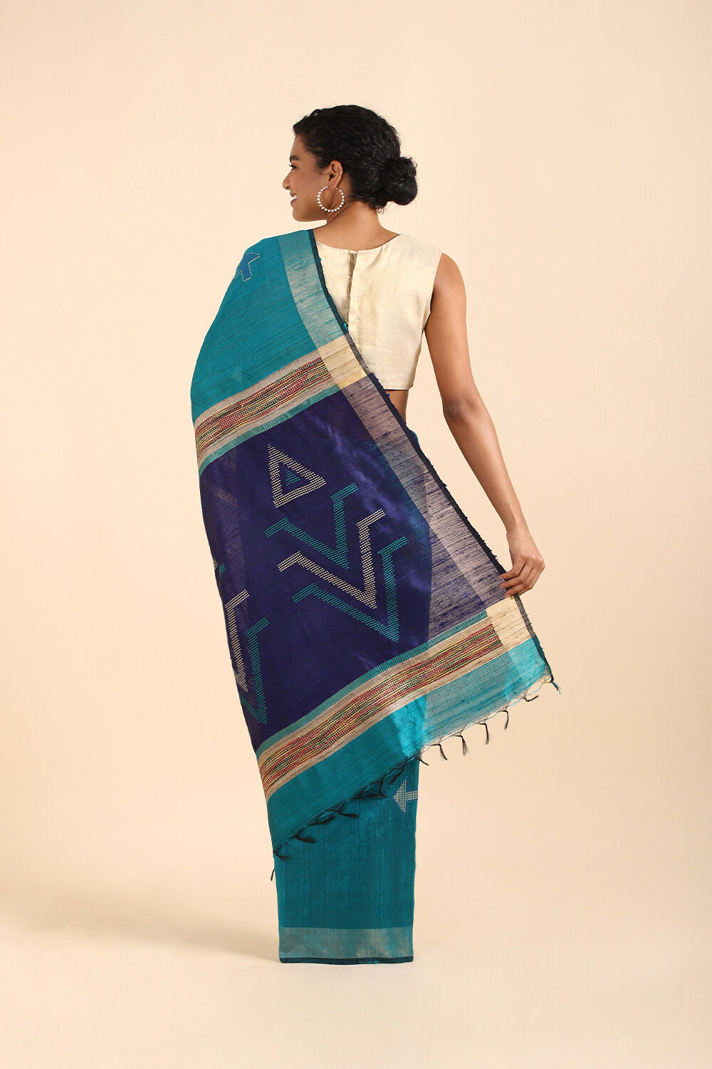 Green Pure Tussar Silk Bhagalpuri Saree image number null
