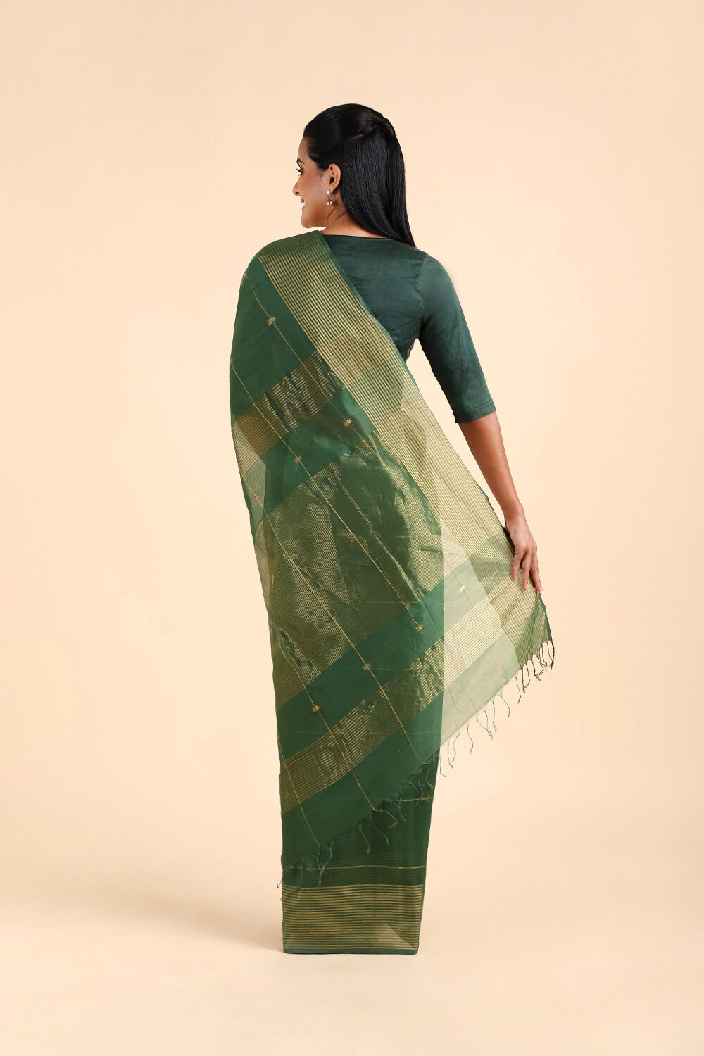 Dark Green Pure Silk Cotton Maheswari Saree image number null