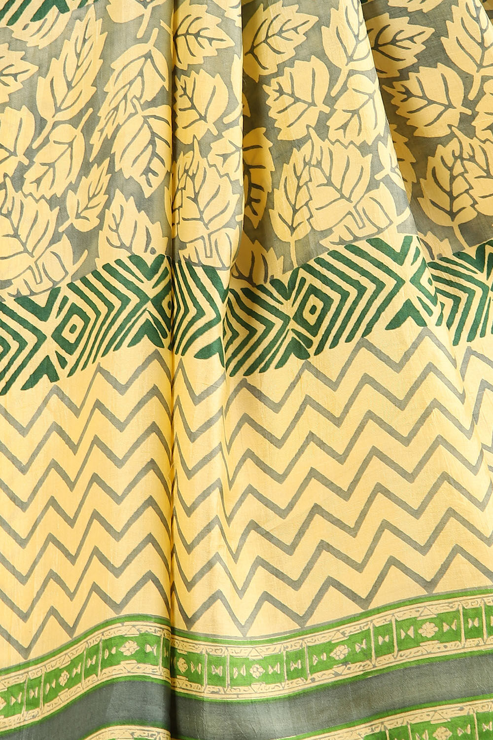 Yellow Pure Silk Printed Saree image number null