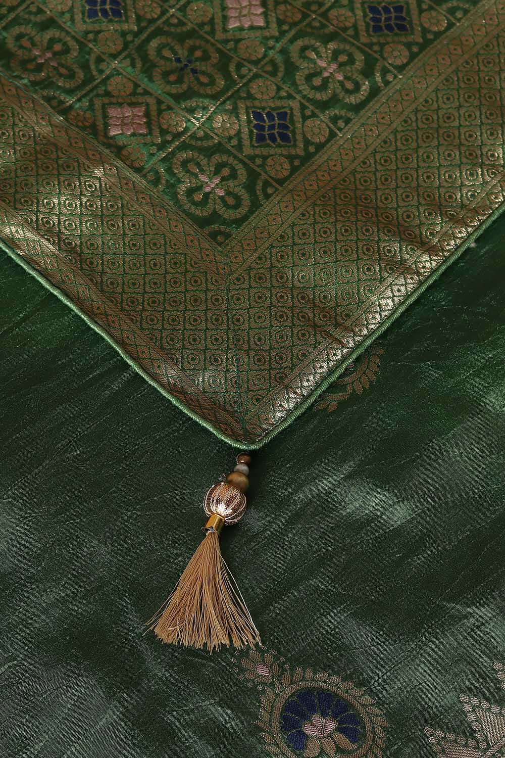 Green Luxe Woven Saree image number null