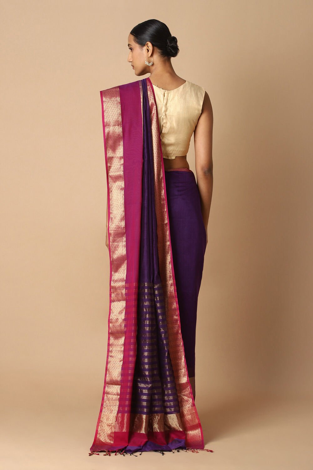 Violet Pure Silk Cotton Maheswari Saree image number null