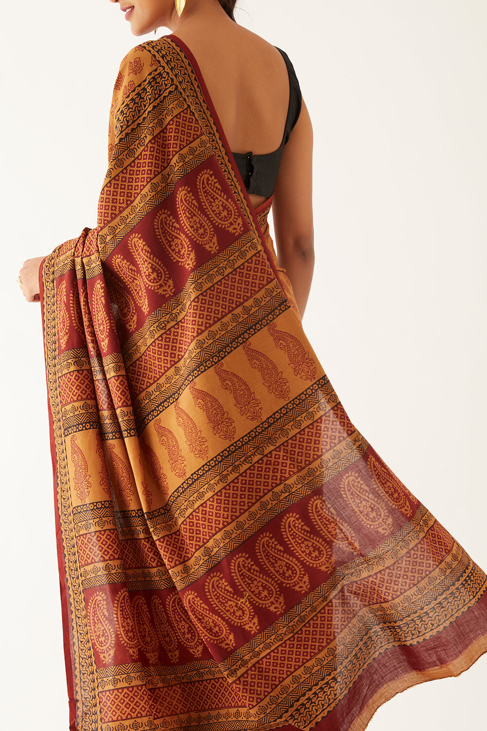 Beige Pure Cotton Bagh Printed Saree image number null