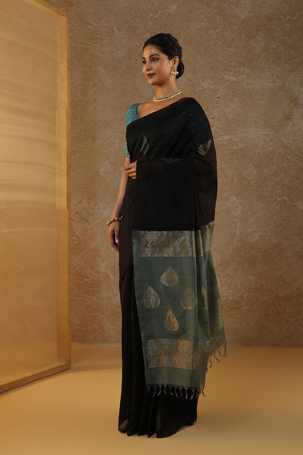 Black Woven South Pure Silk Cotton Saree image number null
