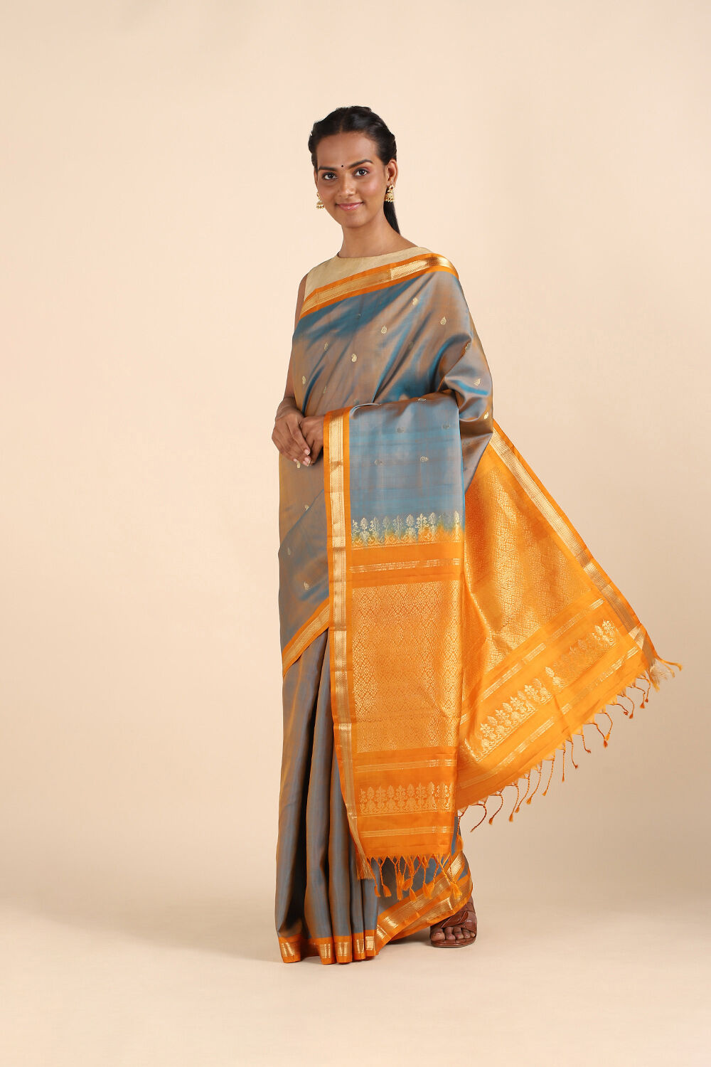 Blue Pure Silk Kanjivaram inspired Saree image number null