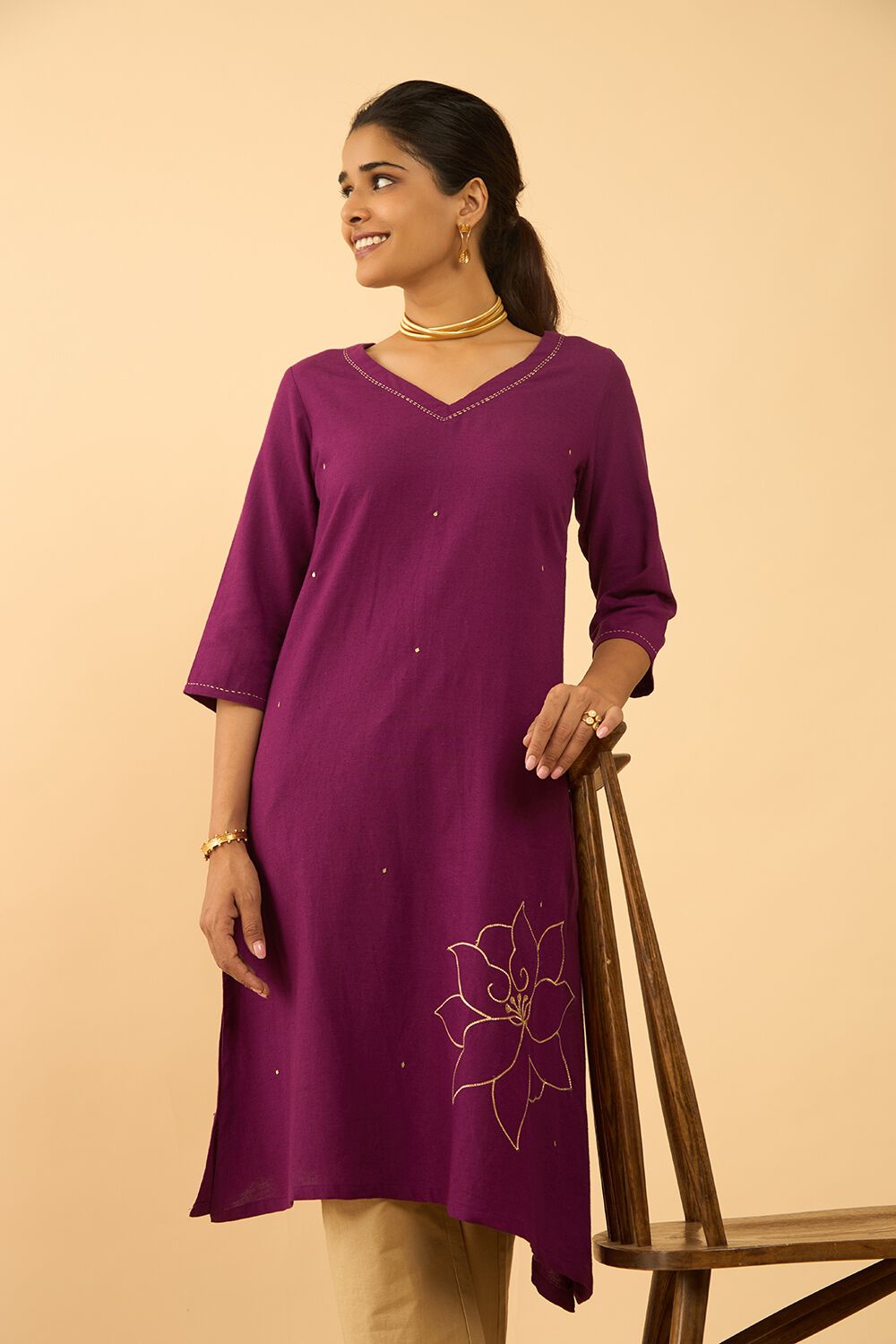 Violet Viscose Cotton Embroidered Kurta image number null