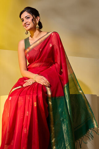 Red Woven Pure Silk Cotton Saree thumbnail image number null