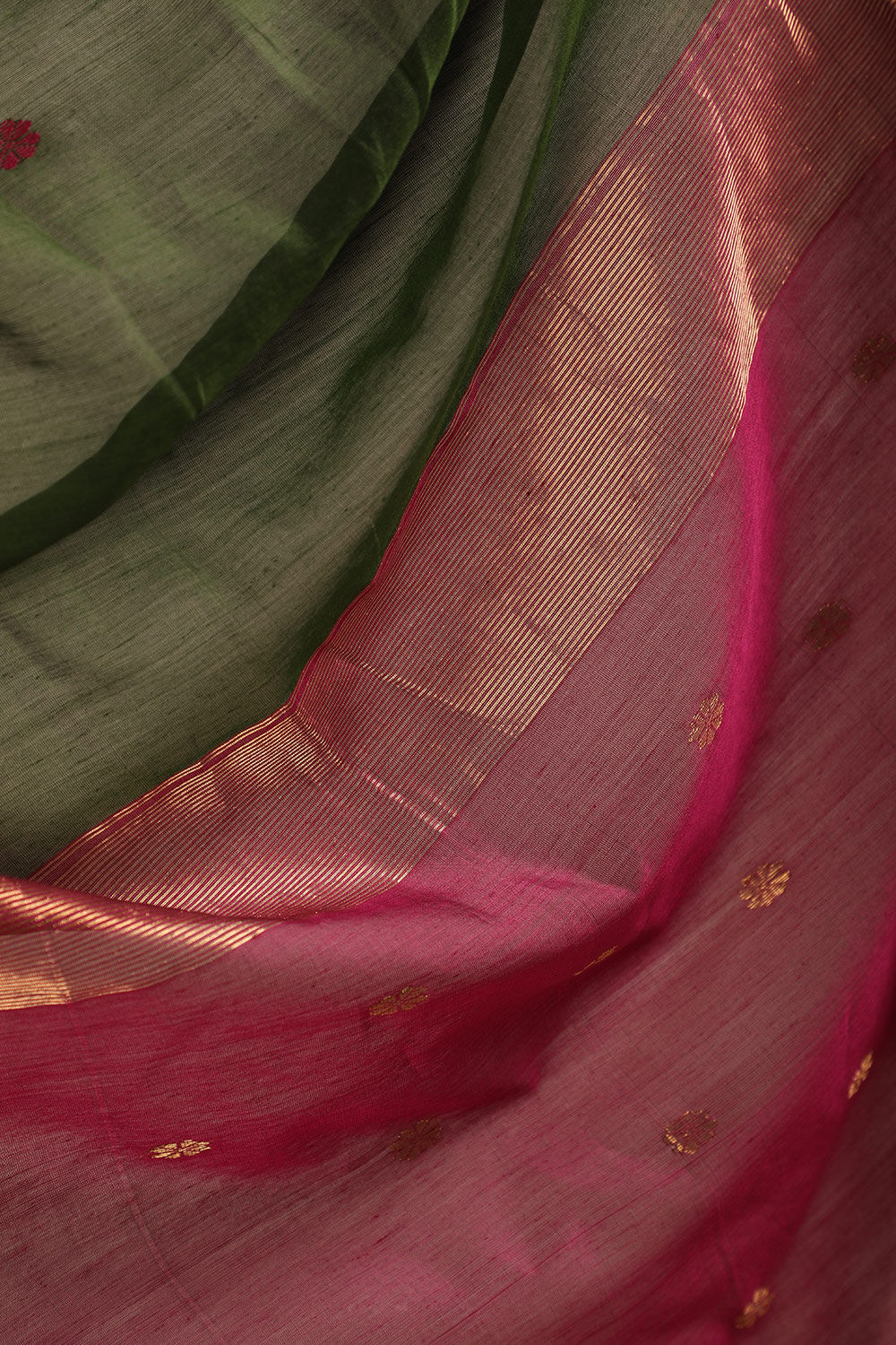Dark Green Woven Pure Silk Cotton Maheshwari Saree image number null