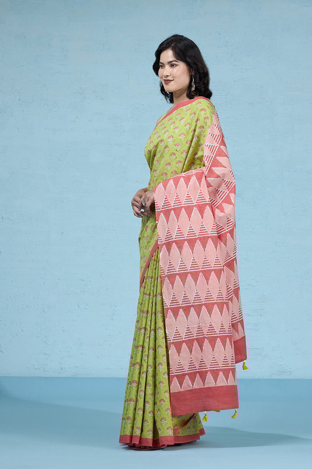 Light Green Pure Cotton Mulmul Block Printed Bengal Saree image number null