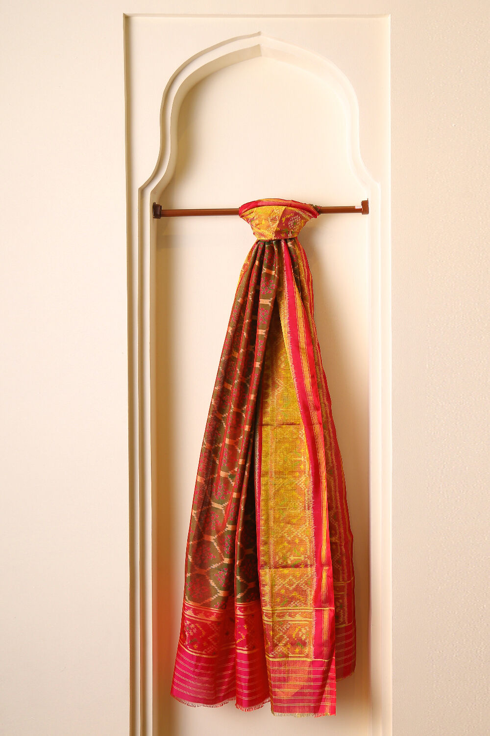 Light Yellow Pure Silk Banaras Dupatta image number null