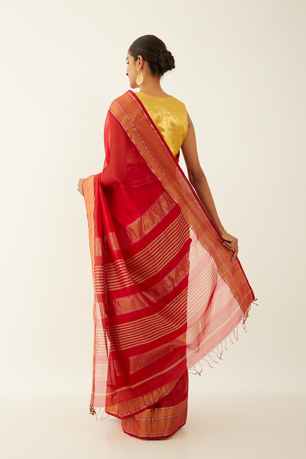 Red Pure Silk Cotton Maheshwari Saree image number null