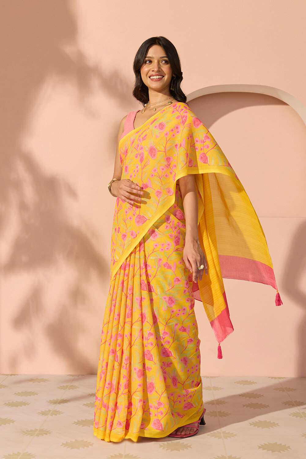Yellow Bengal Screen Printed Pure Cotton Mulmul Saree image number null