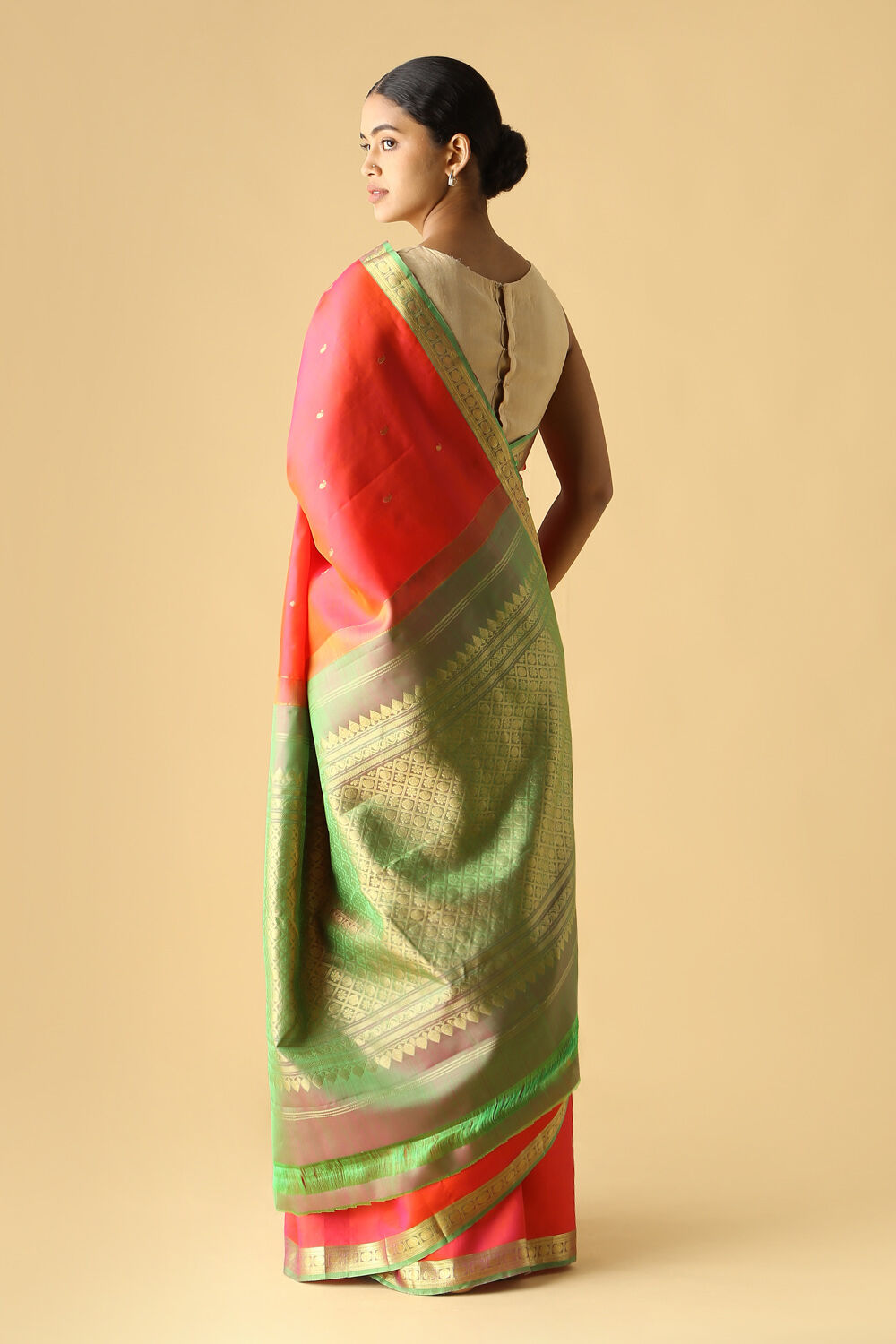 Pink Pure Silk Kanjivaram Saree image number null