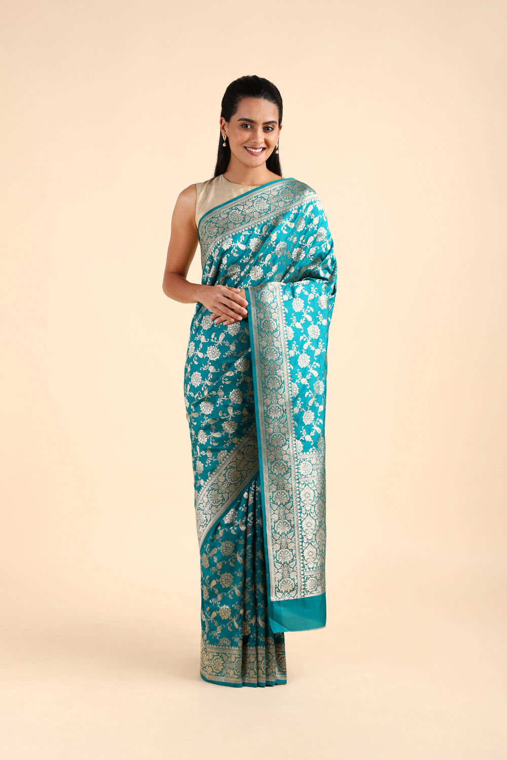 Dark Green Pure Silk Banarasi Saree image number null