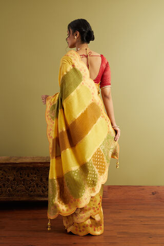 Yellow Woven Viscose Luxe Saree thumbnail image number null