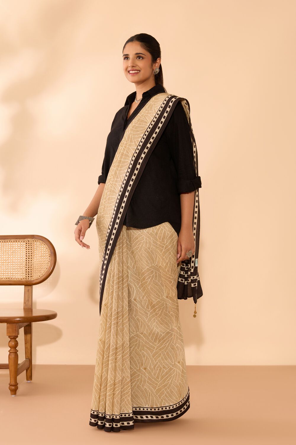 Beige Bagru Viscose Bagru Block Printed Saree image number null