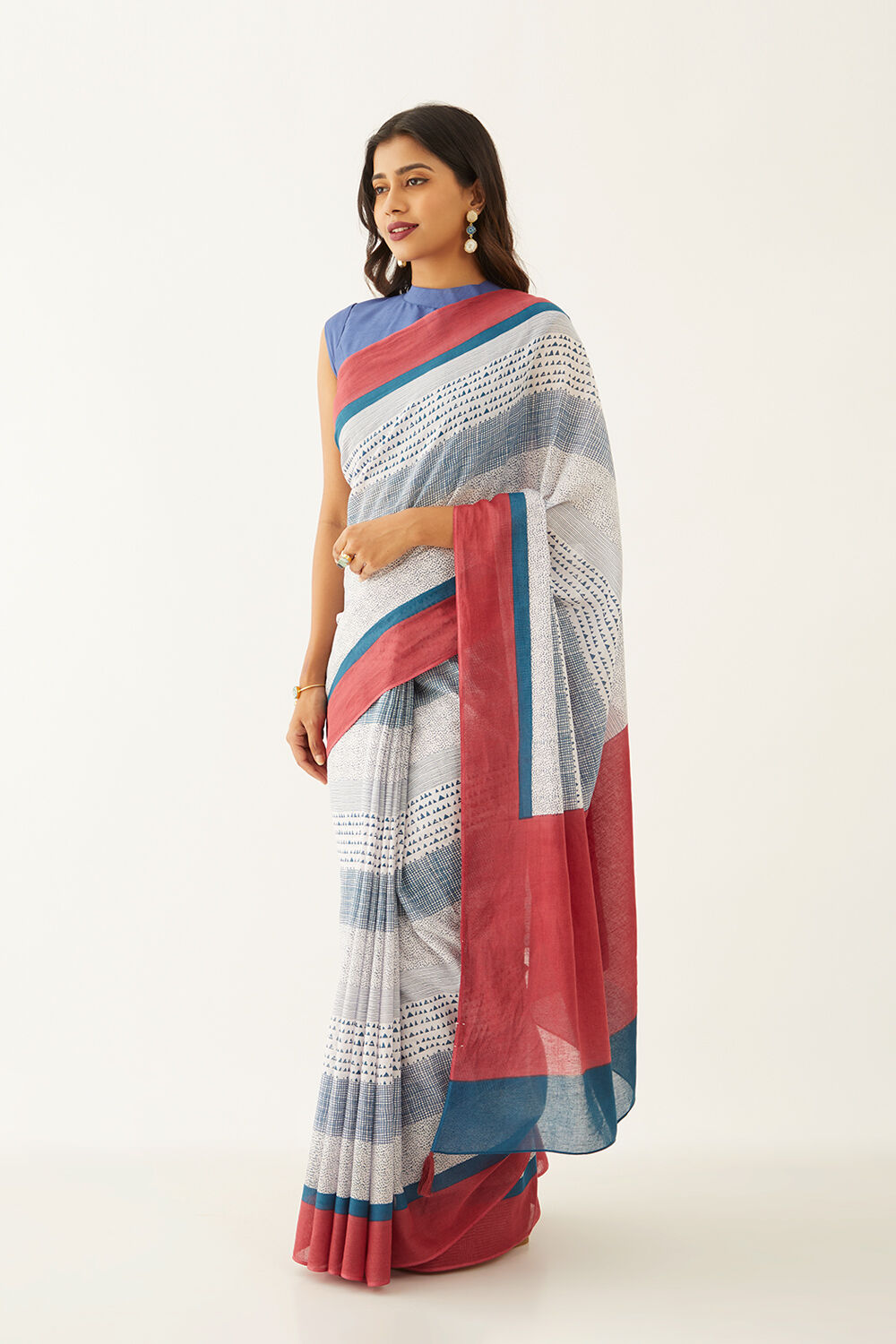 Off White Pure Cotton Mulmul Printed Bengali Saree image number null