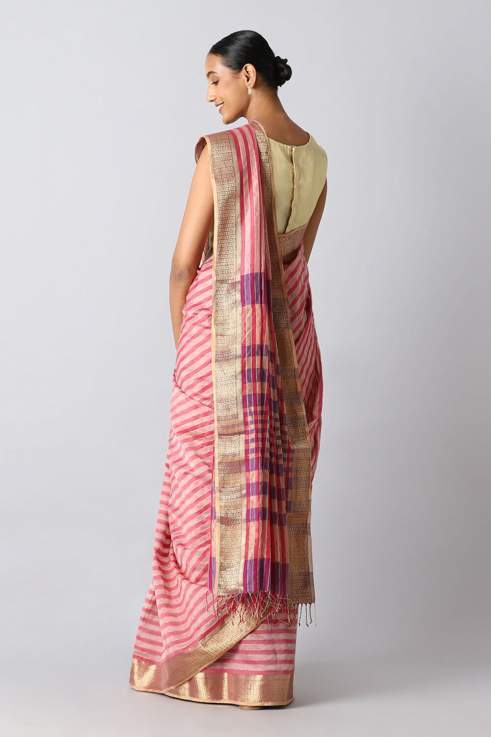 Light Pink Pure Silk Cotton Maheshwar Saree image number null