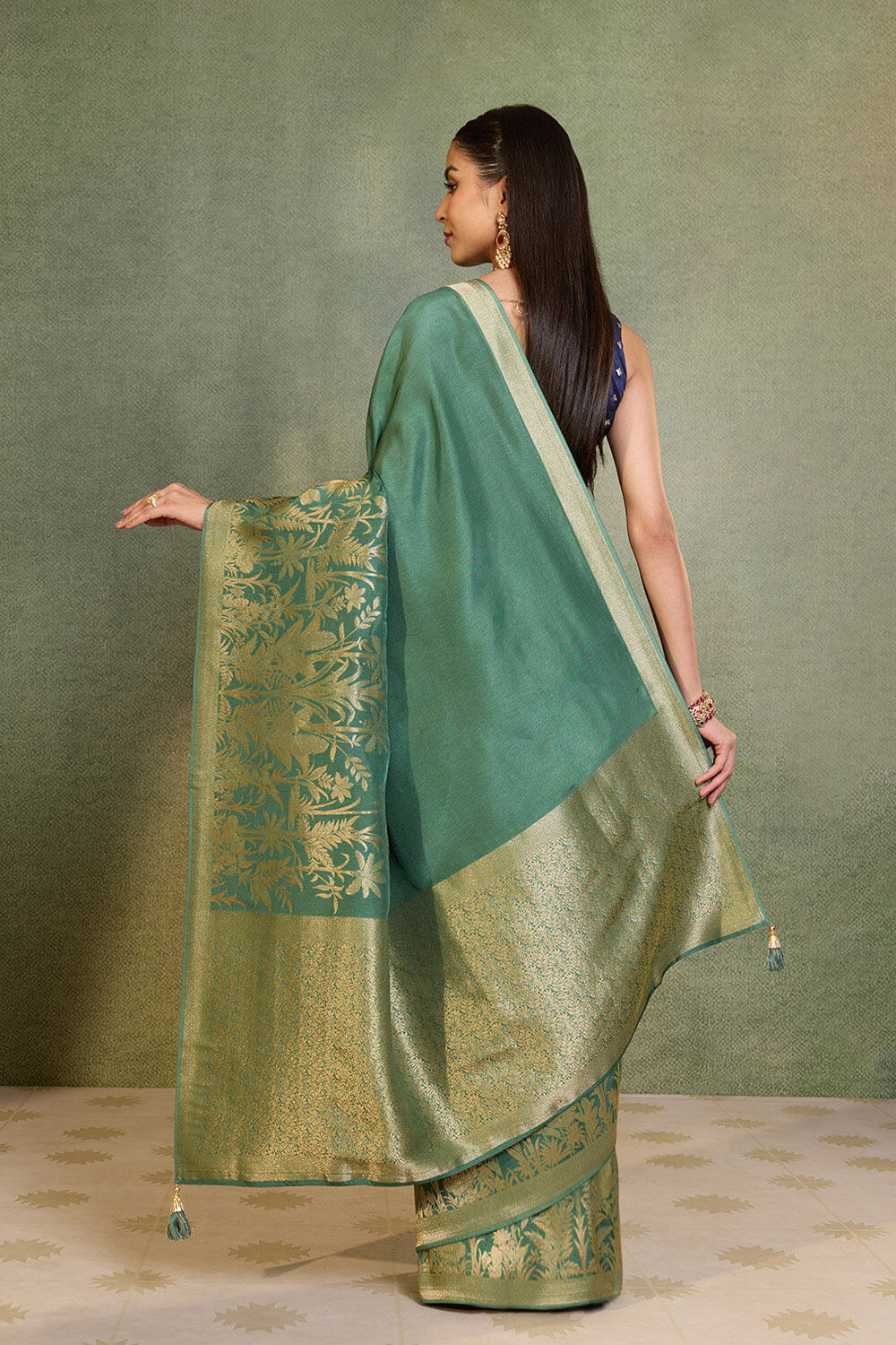 Dark Green Woven Pure Viscose Saree image number null