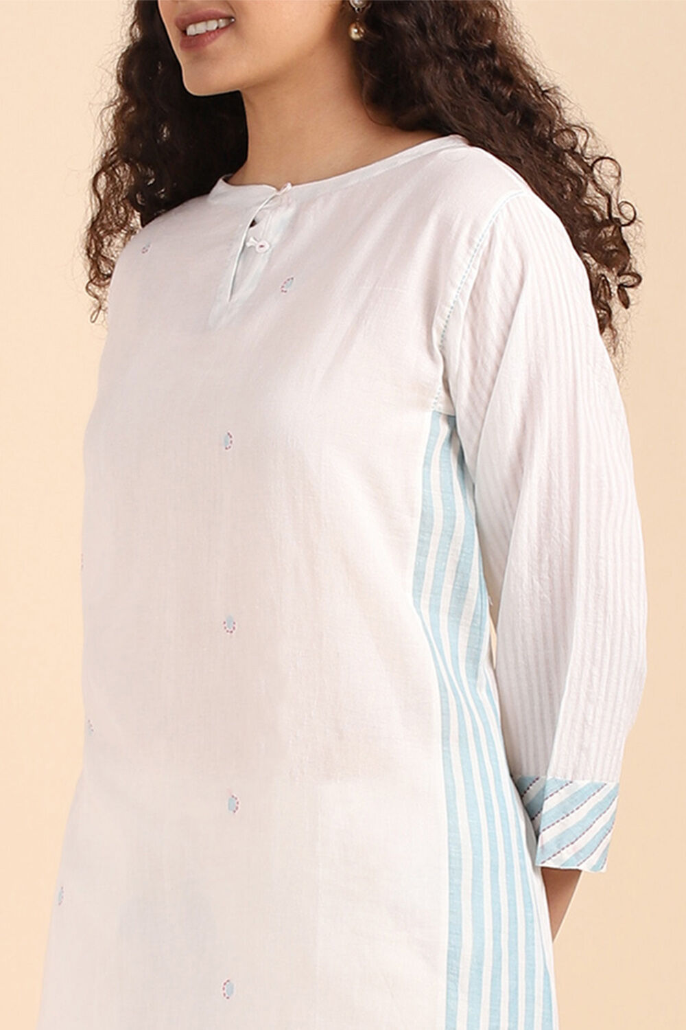 Offwhite Cotton Jamdani Kurta image number null