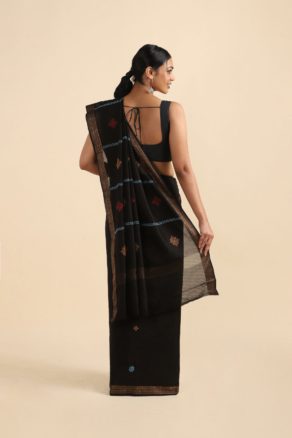 Black Pure Silk Cotton Embroidered Saree image number null