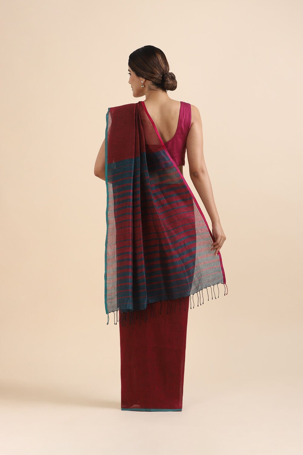 Red Pure Cotton Linen Bengal Saree image number null