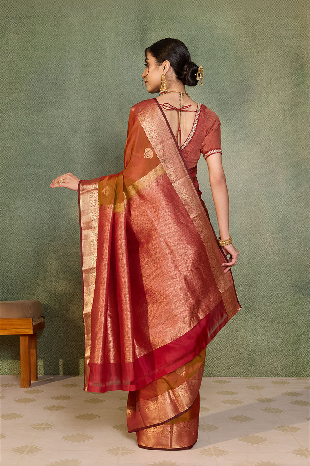 Brown Woven Apsara Silk Viscose Saree image number null